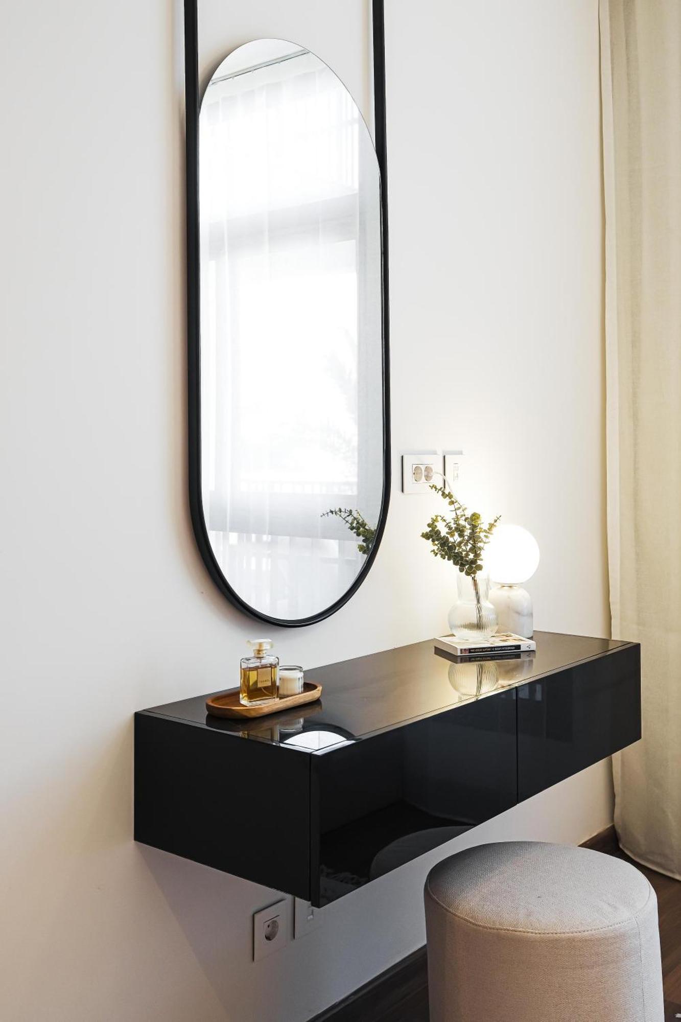2br Cfc Aura Living Apartment