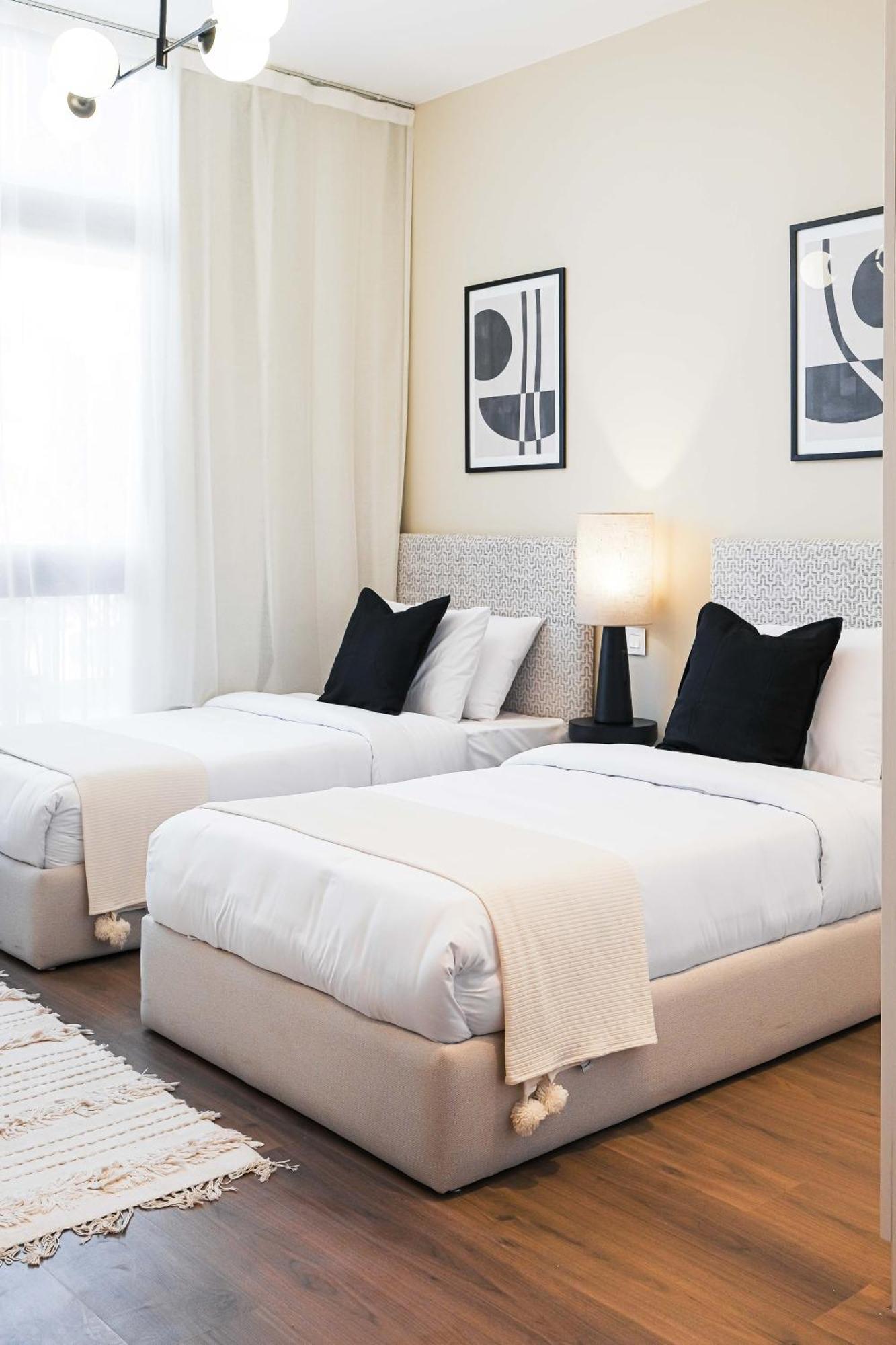 Apartment 2br Cfc Aura Living