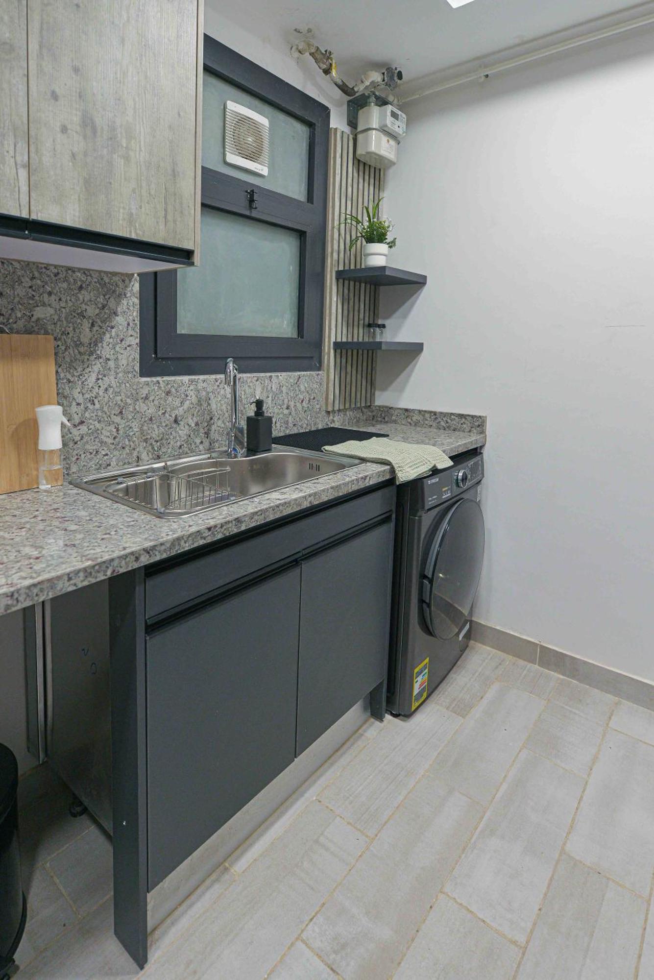 2br Cfc Aura Living