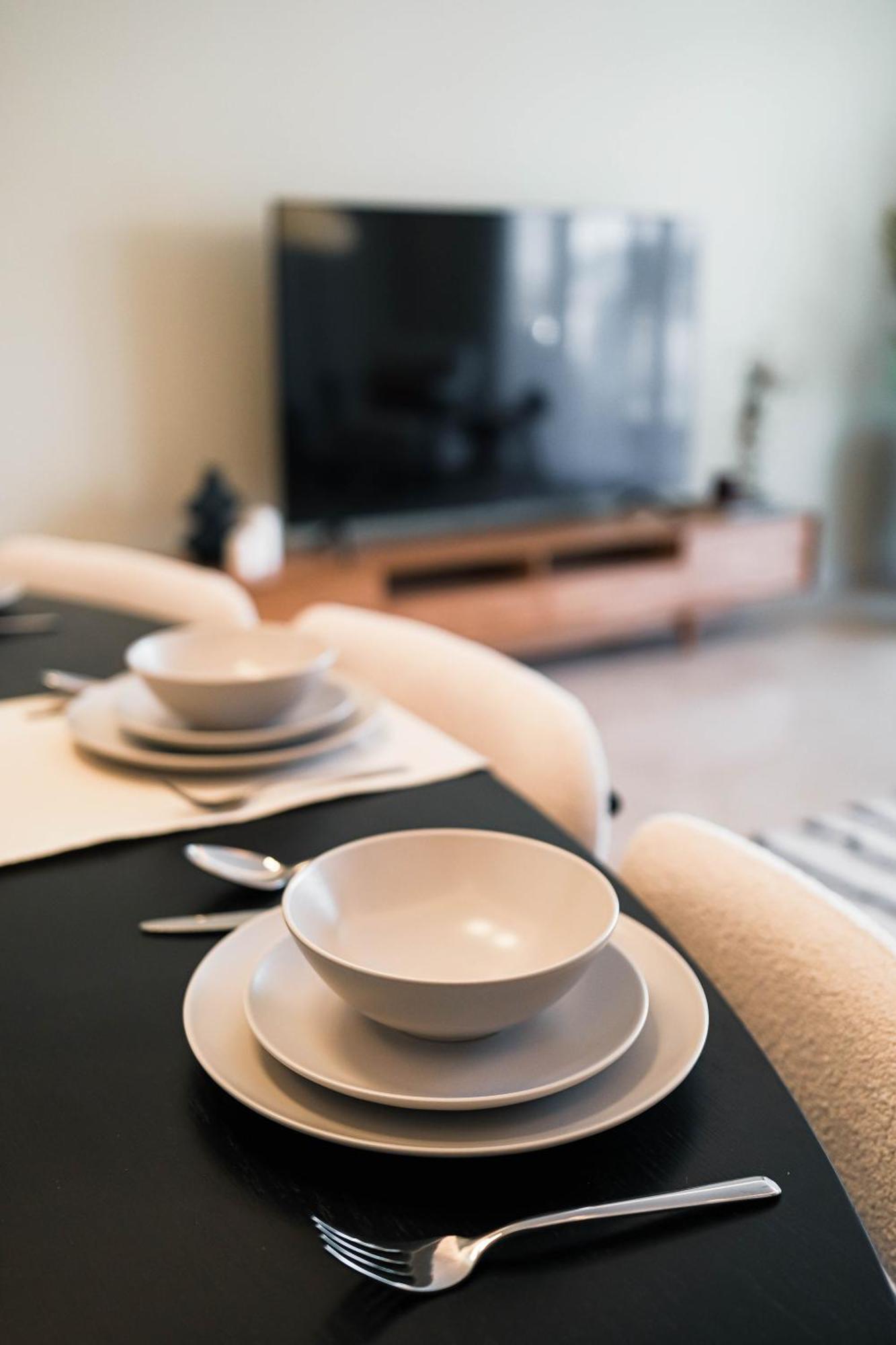 Apartment 2br Cfc Aura Living