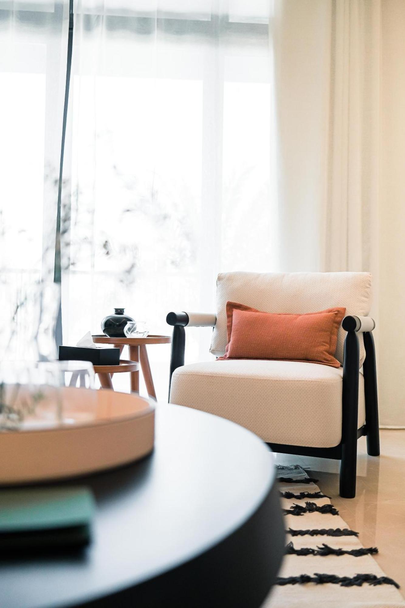 2br Cfc Aura Living Apartment