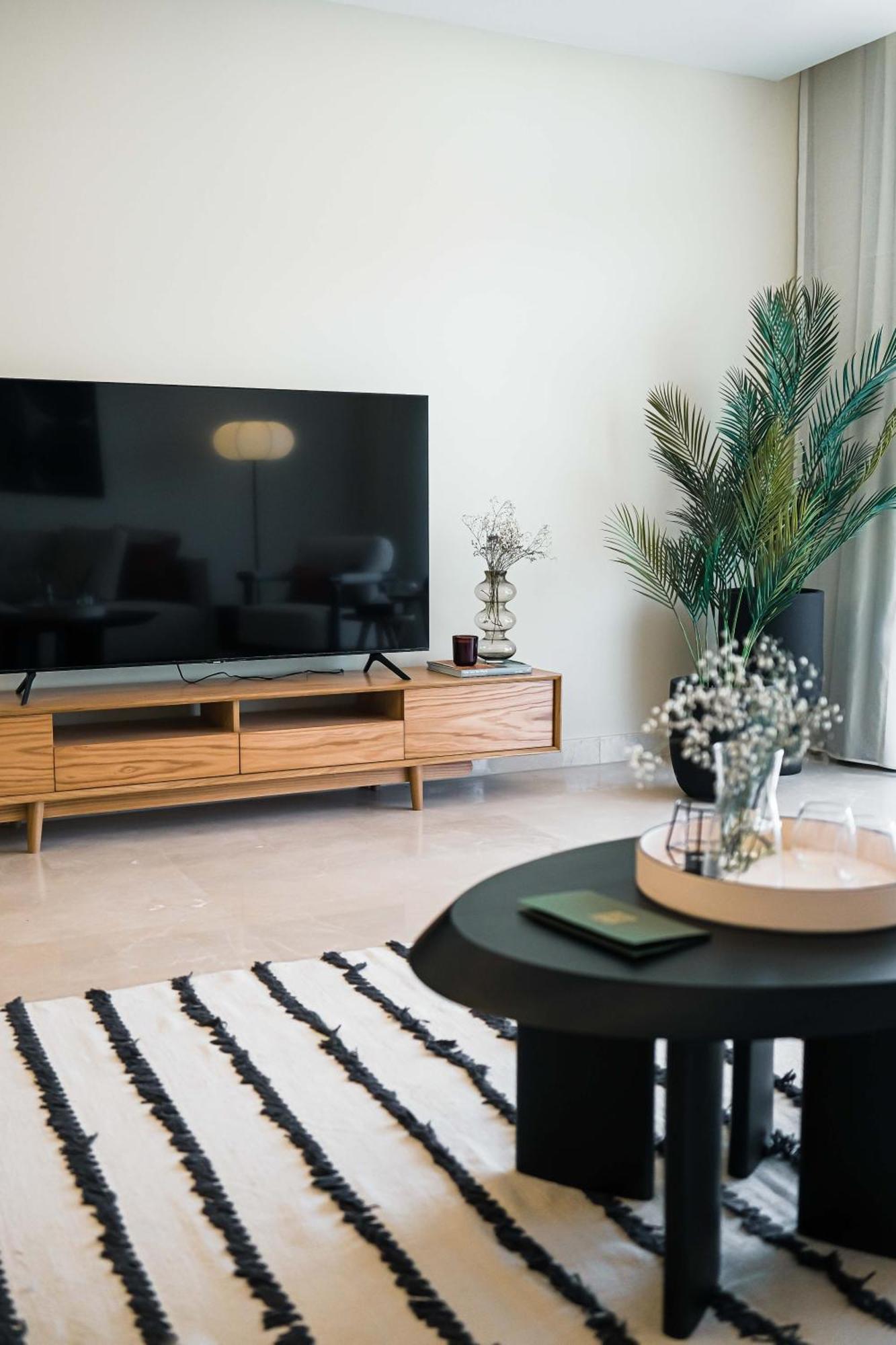 2br Cfc Aura Living *