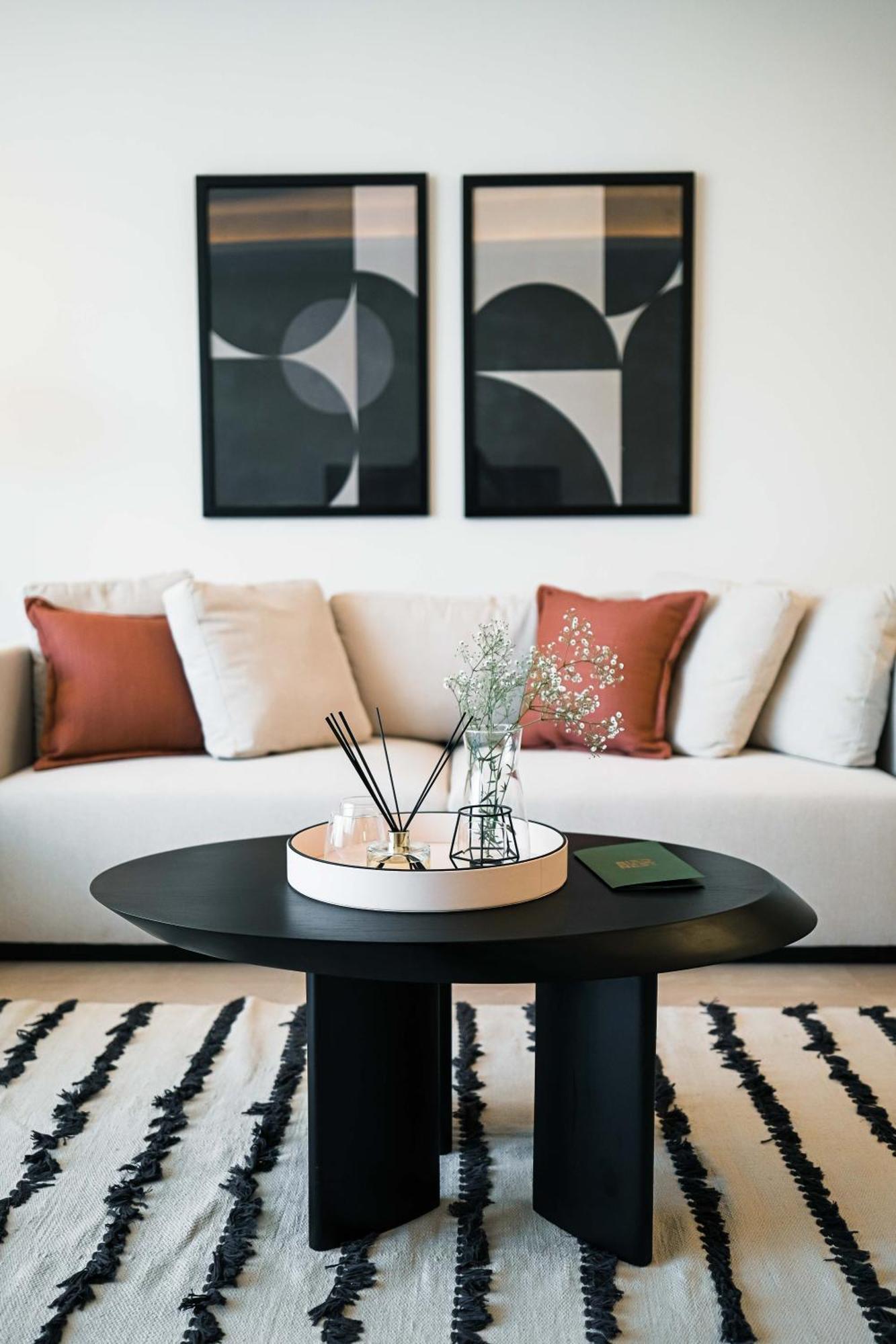 2br Cfc Aura Living Apartment *